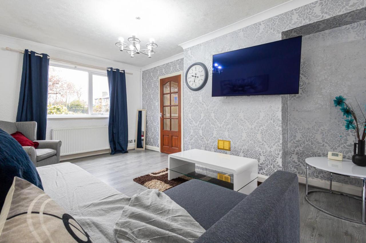 M9 Guest House แมนเชสเตอร์ ภายนอก รูปภาพ